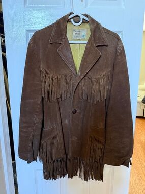 Vintage 1960-1970 Pioneer Wear Suede Leather Jacket